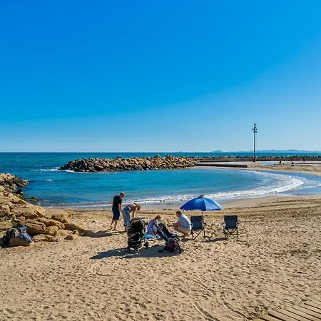 Апартаменти Secrets By The Beach Torrevieja *